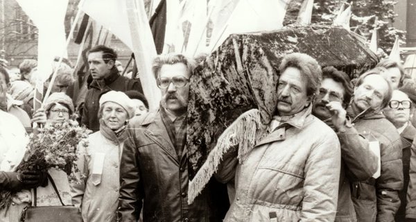 Ліки від мітологізації8