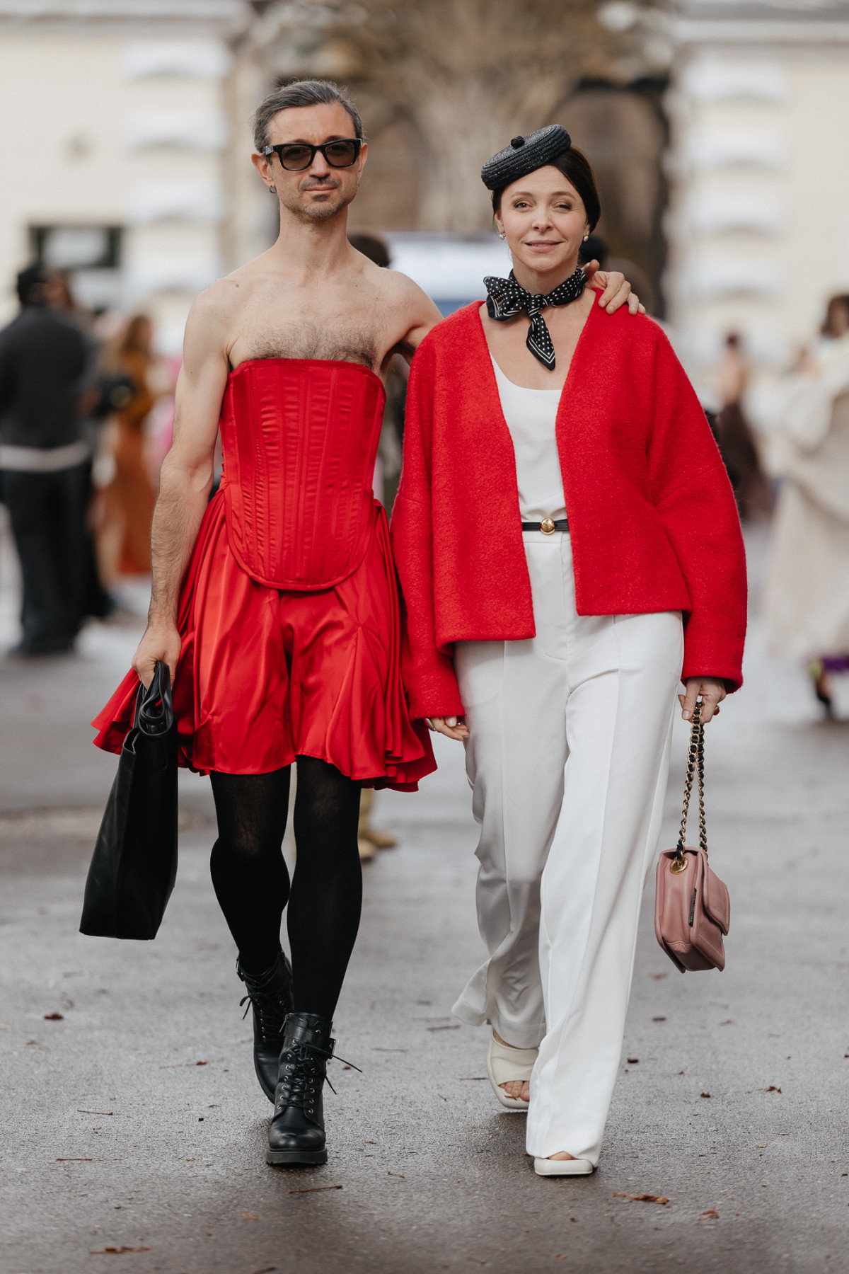 Найстильніші образи гостей п’ятого дня Ukrainian Fashion Week сезону весна-літо — 202729