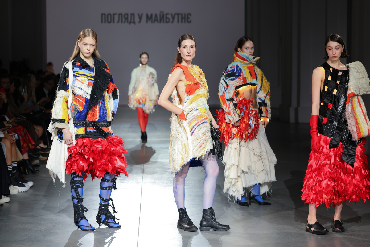 Українська мода тут і зараз: яким запам’ятався 59-й сезон Ukrainian Fashion Week5