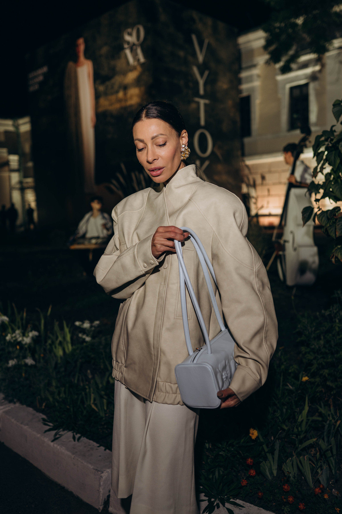 Найстильніші образи гостей третього й четвертого днів Ukrainian Fashion Week сезону весна-літо — 202737