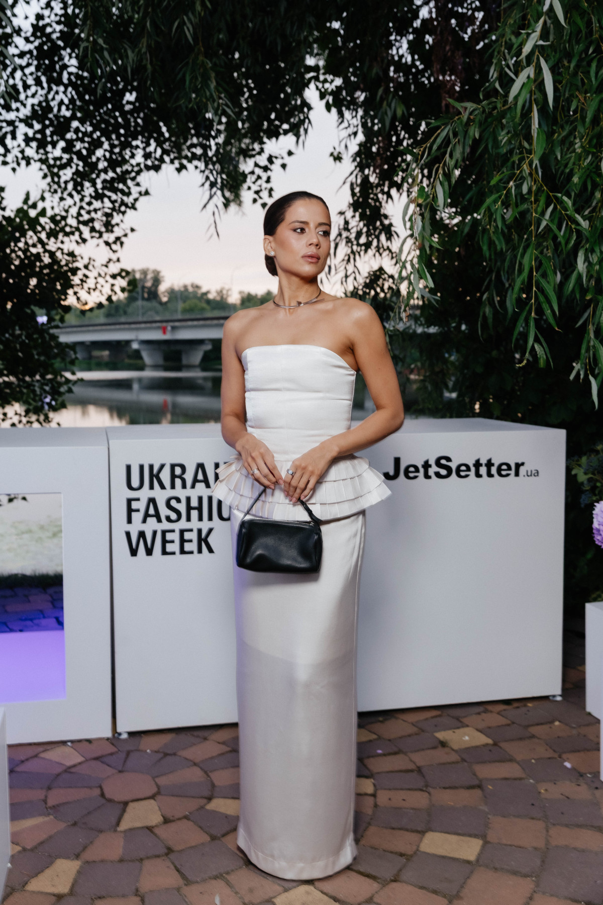 Як минув коктейль з нагоди старту Ukrainian Fashion Week SS’2711