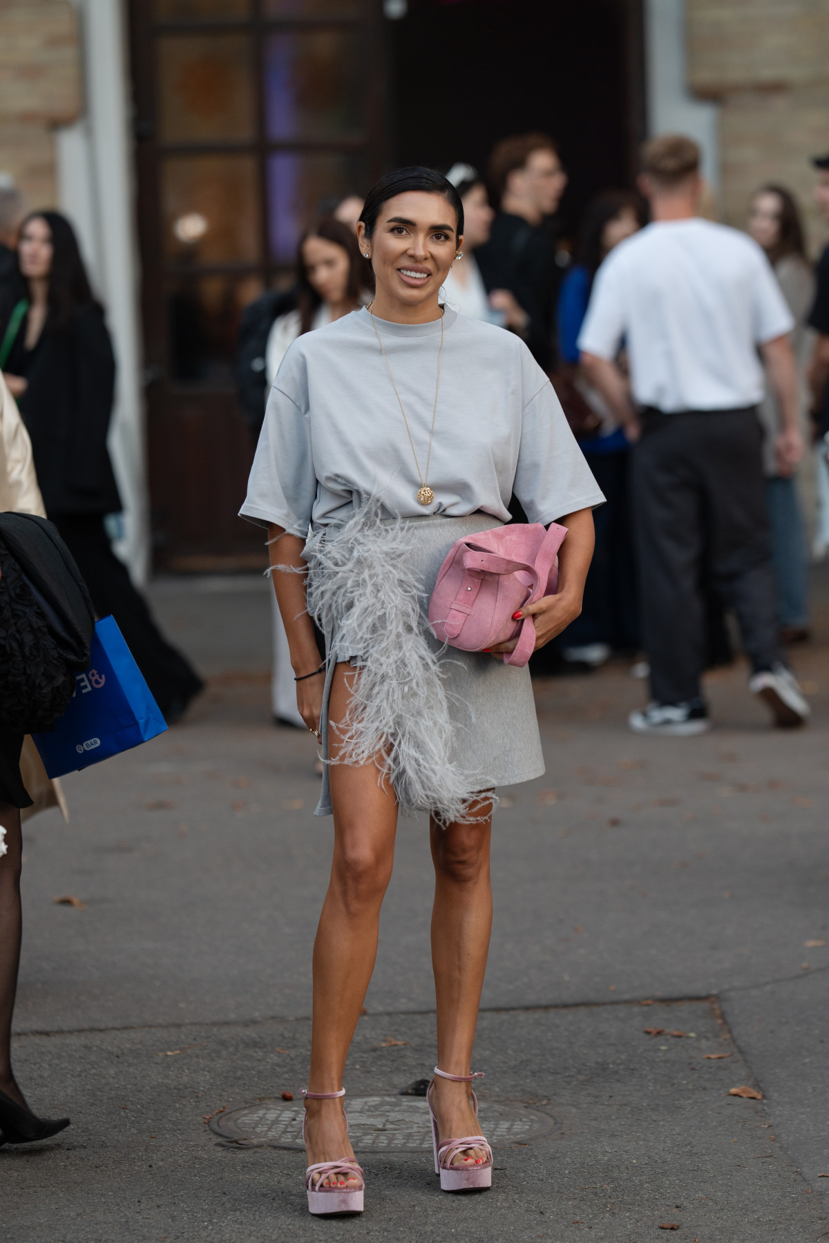 Найстильніші образи гостей третього й четвертого днів Ukrainian Fashion Week сезону весна-літо — 202760