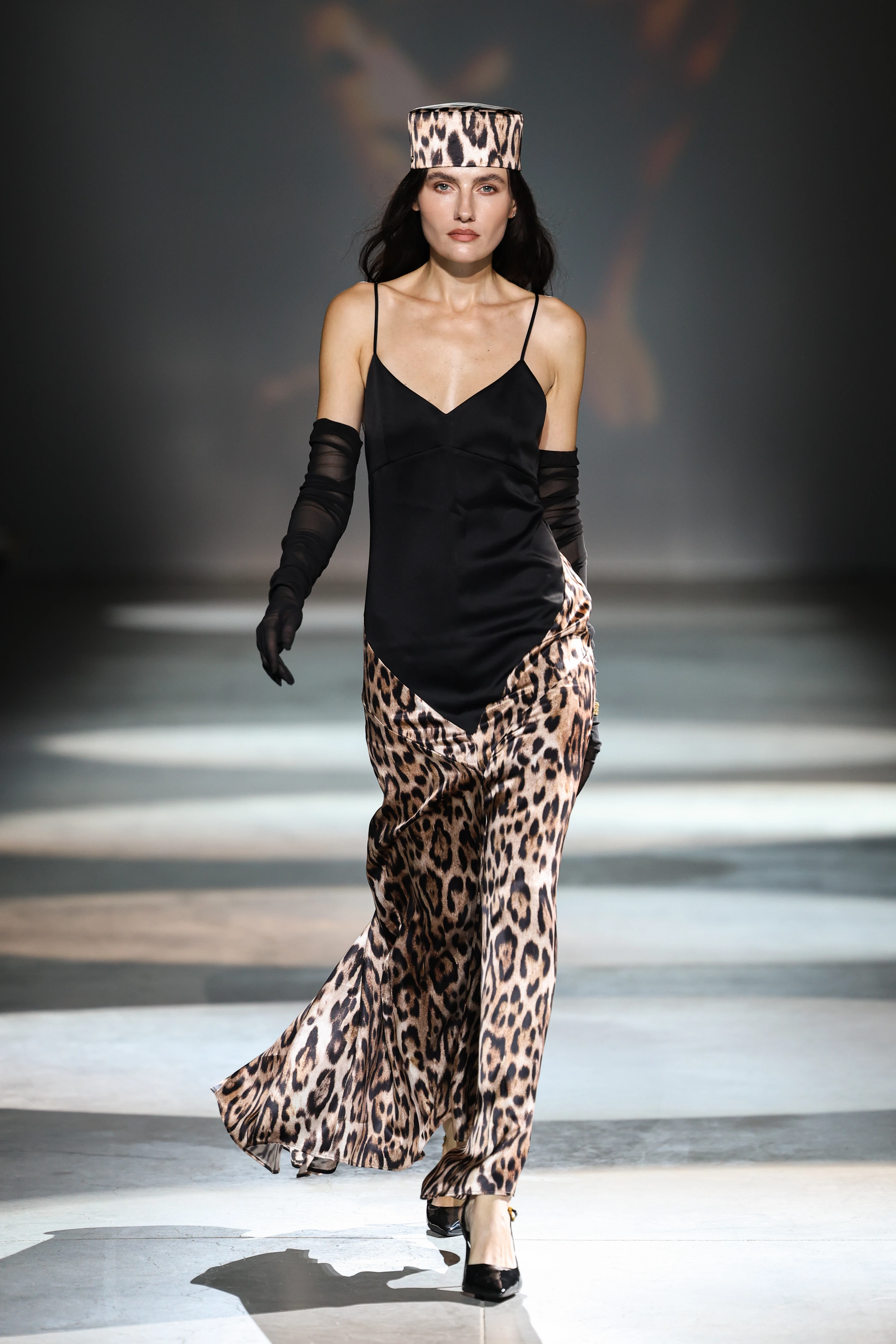 Ukrainian Fashion Week весна-літо 2027: про що говорили українські дизайнери цього сезону15