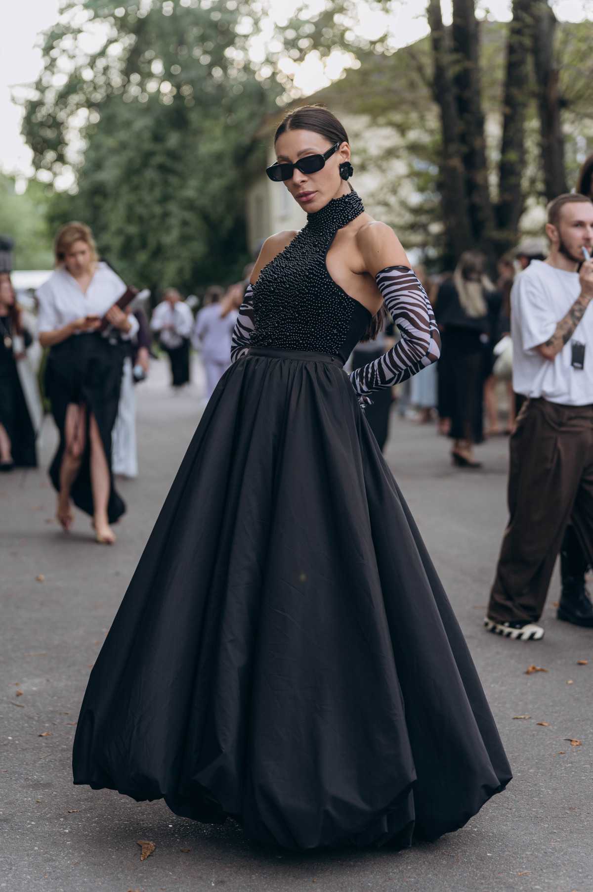 Найстильніші образи гостей третього й четвертого днів Ukrainian Fashion Week сезону весна-літо — 20275