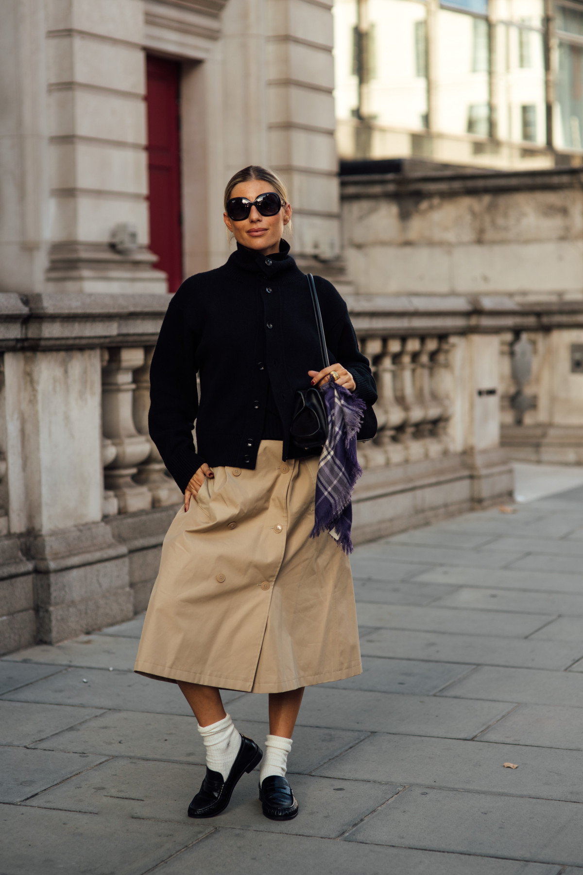 Streetstyle: 20 актуальних образів від лондонських модниць для найстильнішої осені15