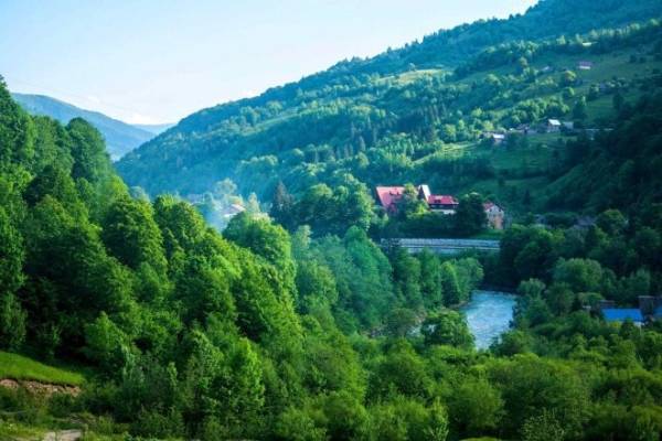 Найкращі локації для відпочинку в горах