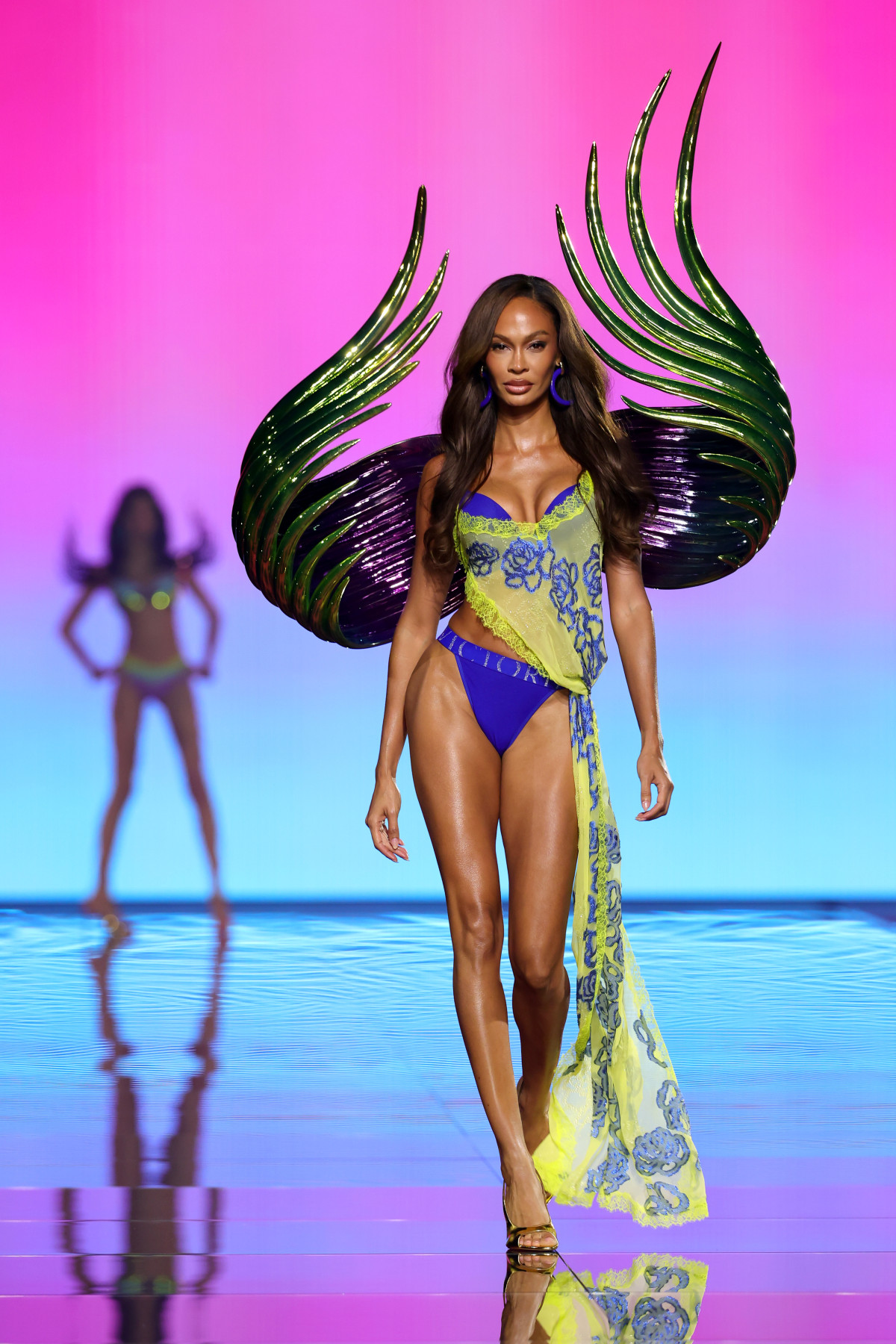 Легендарні ангели повертаються: найцікавіші моменти з Victoria’s Secret Fashion Show 20269