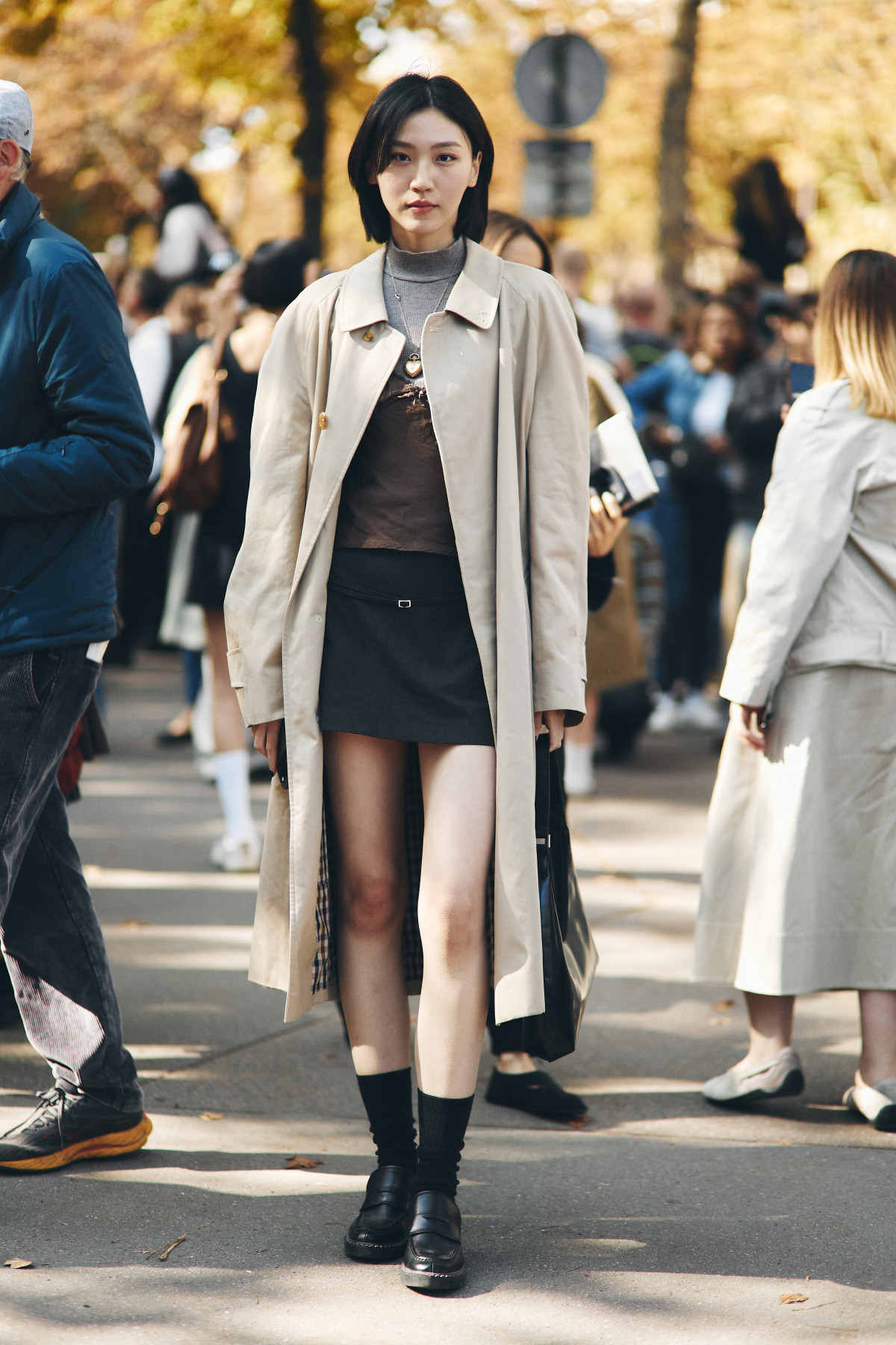 Французькі модні хроніки: 50 найстильніших образів Paris Fashion Week, які захочеться повторити цієї осені18