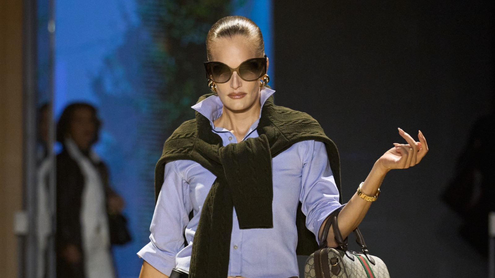 Один образ із показу Gucci, який копіюватимуть усі модниці цієї осені0