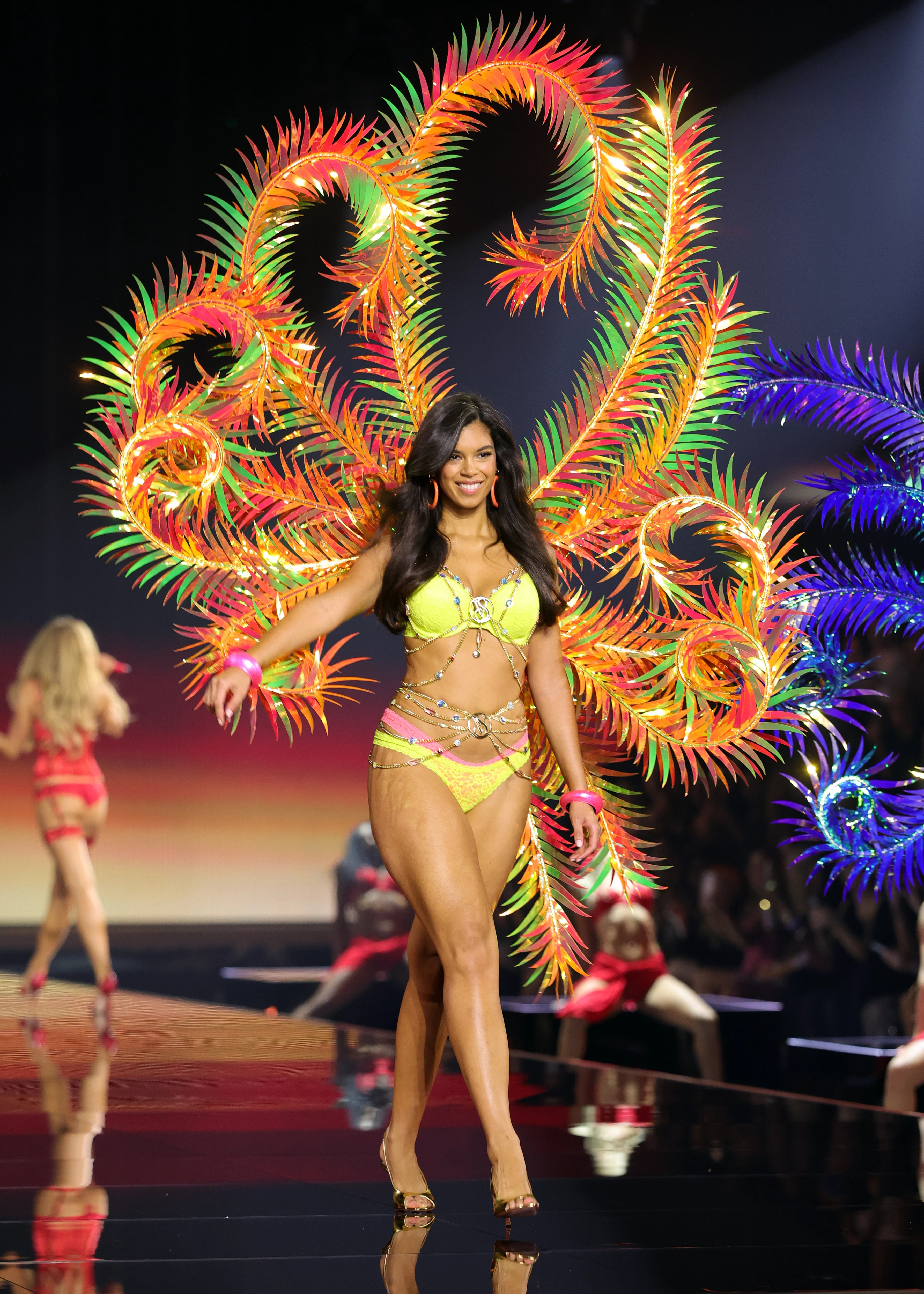 Шоу Victoria's Secret 2026: найяскравіші образи з подіуму57