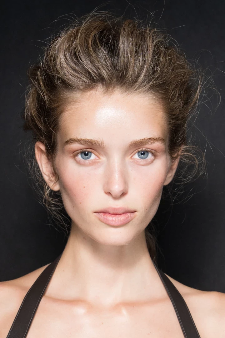 5 головних beauty-трендів з Міланського тижня моди сезону весна-літо 20279
